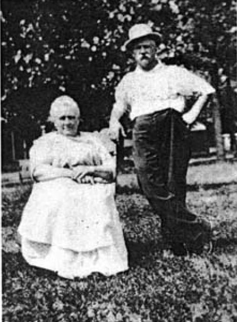 Unidentified Garrett family photograph